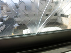 網入りペアガラスの修理 熱割れとさび割れ 断熱防音奮闘日記